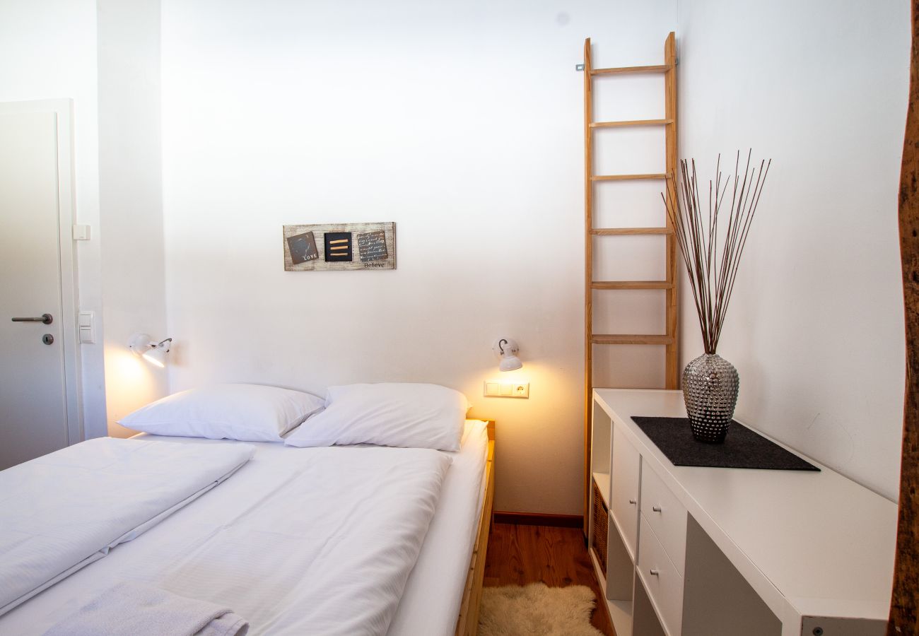 Chalet in Uttendorf - Lodge kleiner Bär 191 im Tauerndorf Enzingerboden