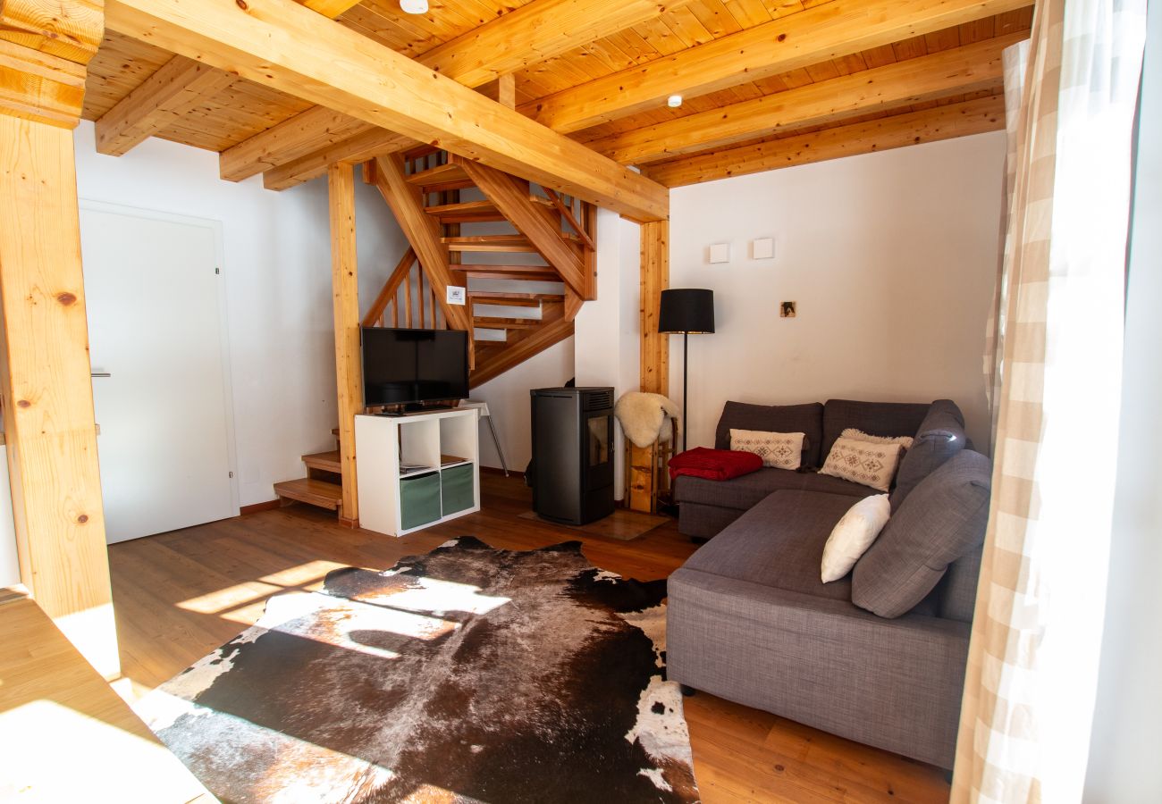 Chalet in Uttendorf - Lodge kleiner Bär 191 im Tauerndorf Enzingerboden