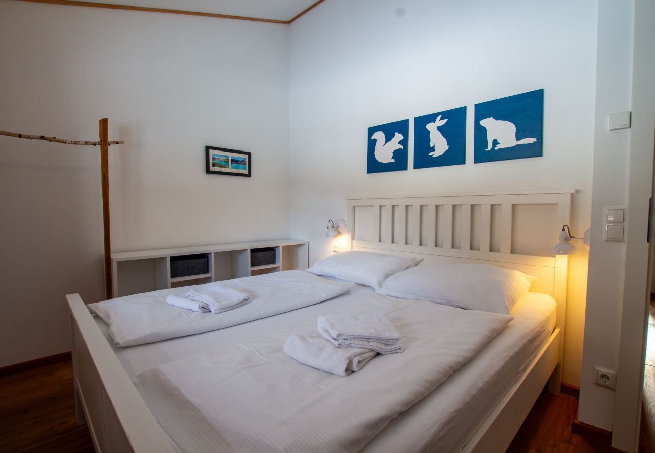 Chalet in Uttendorf - Lodge Enzian 194 im Tauerndorf Enzingerboden