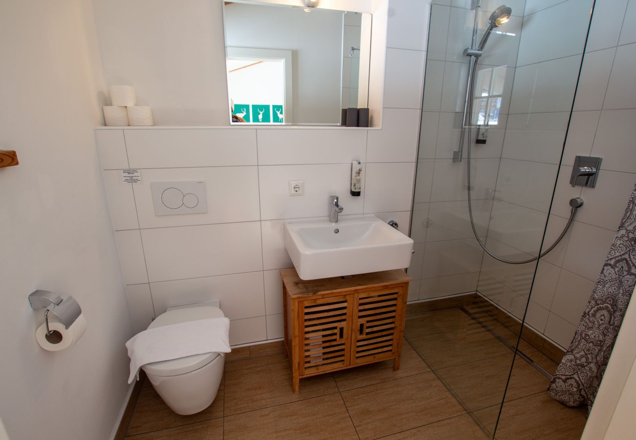 Chalet in Uttendorf - Lodge Enzian 194 im Tauerndorf Enzingerboden