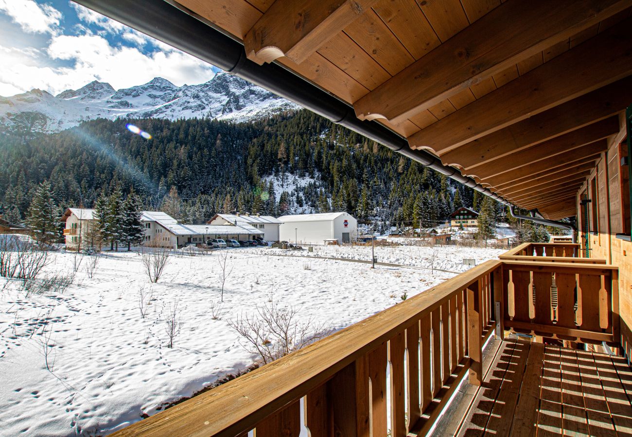 Chalet in Uttendorf - Lodge Enzian 194 im Tauerndorf Enzingerboden