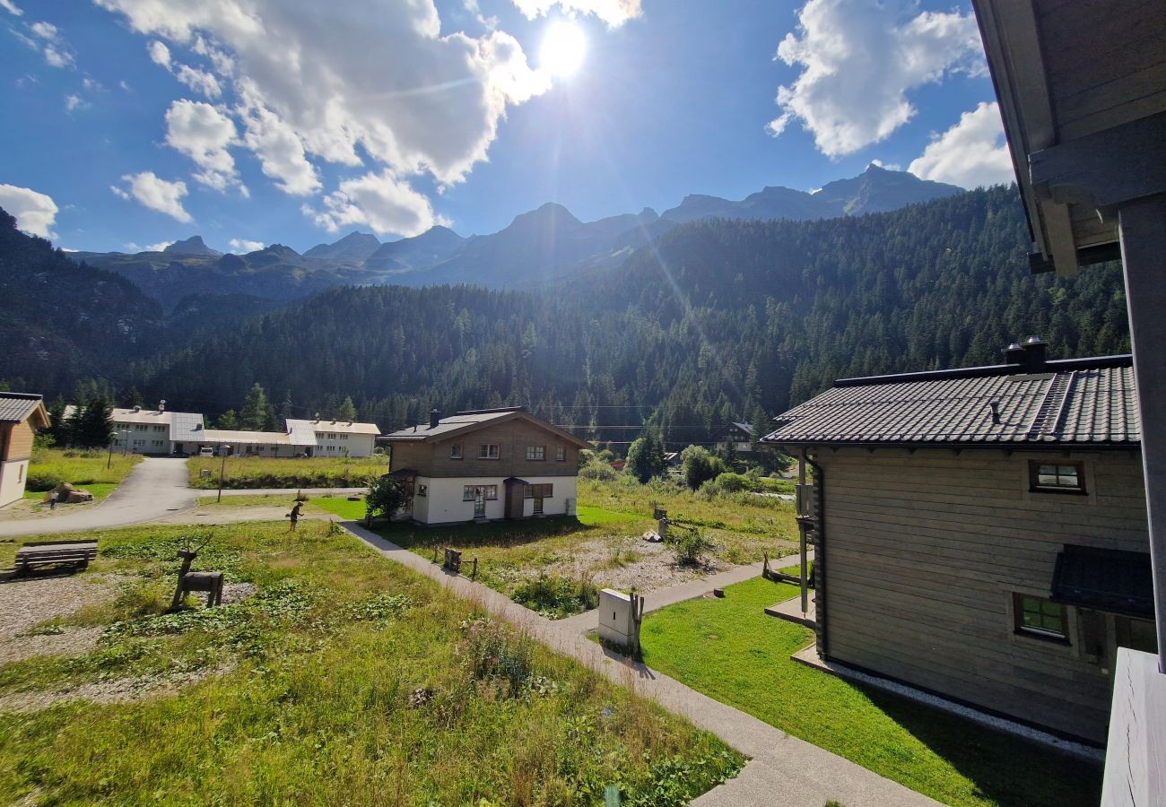 Chalet in Uttendorf - Lodge Seeblick 161 im Tauerndorf Enzingerboden