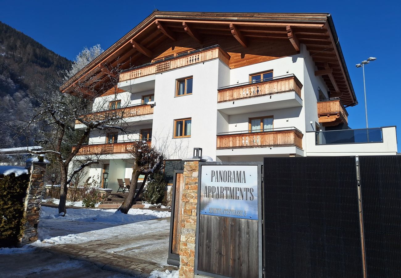 Apartment in Zell am See - Panorama App 2A am See, für max.4,free WIFI