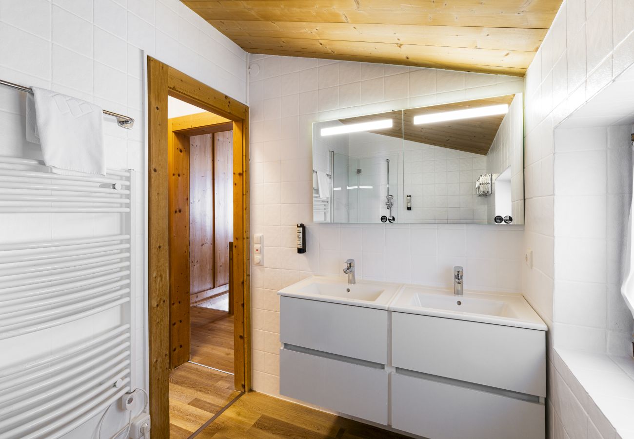 Studio in Zell am See - Waterfront Apartment 2