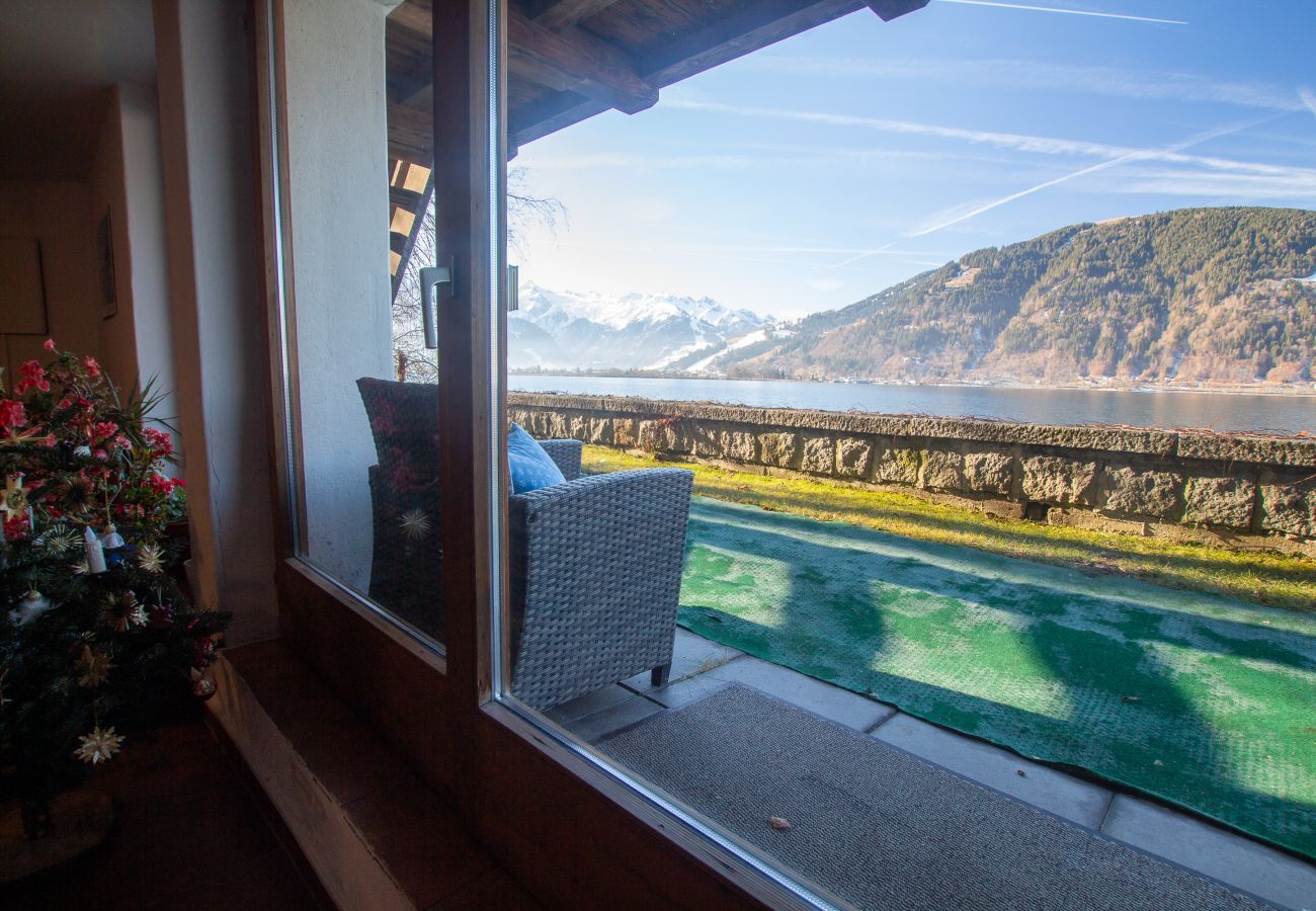 Apartment in Zell am See - Waterfront Apartment 4