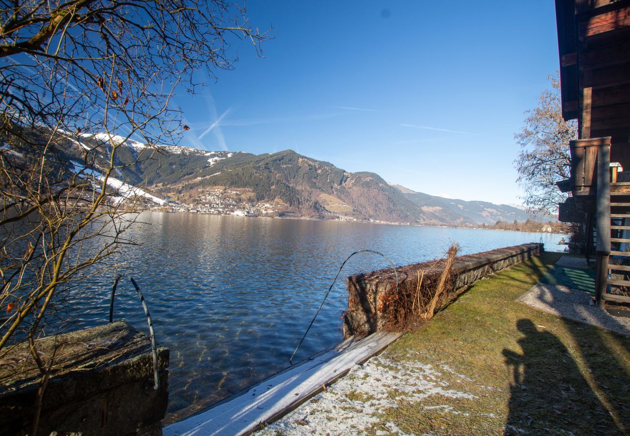 Apartment in Zell am See - Waterfront Apartment 4