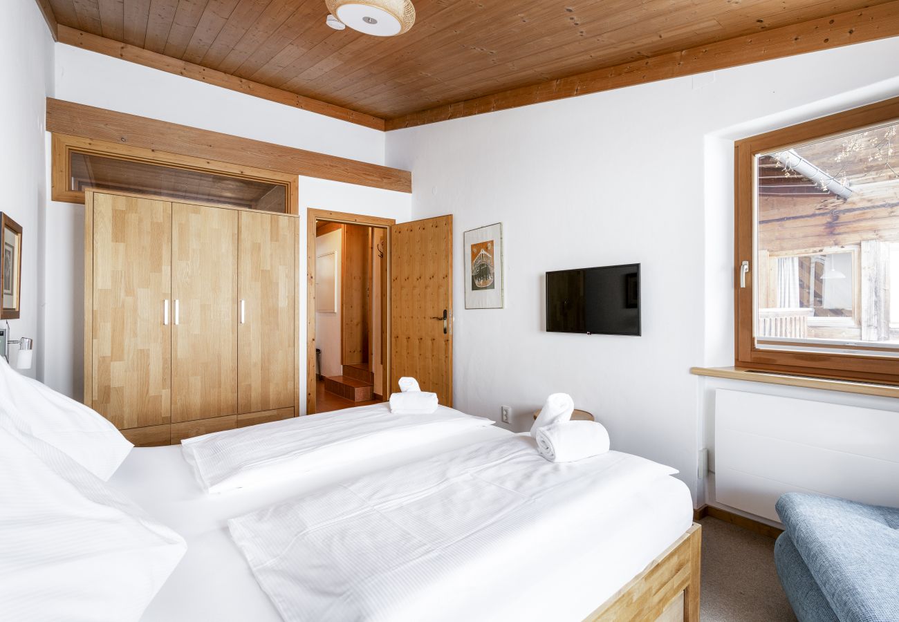 Apartment in Zell am See - Waterfront Apartment 4