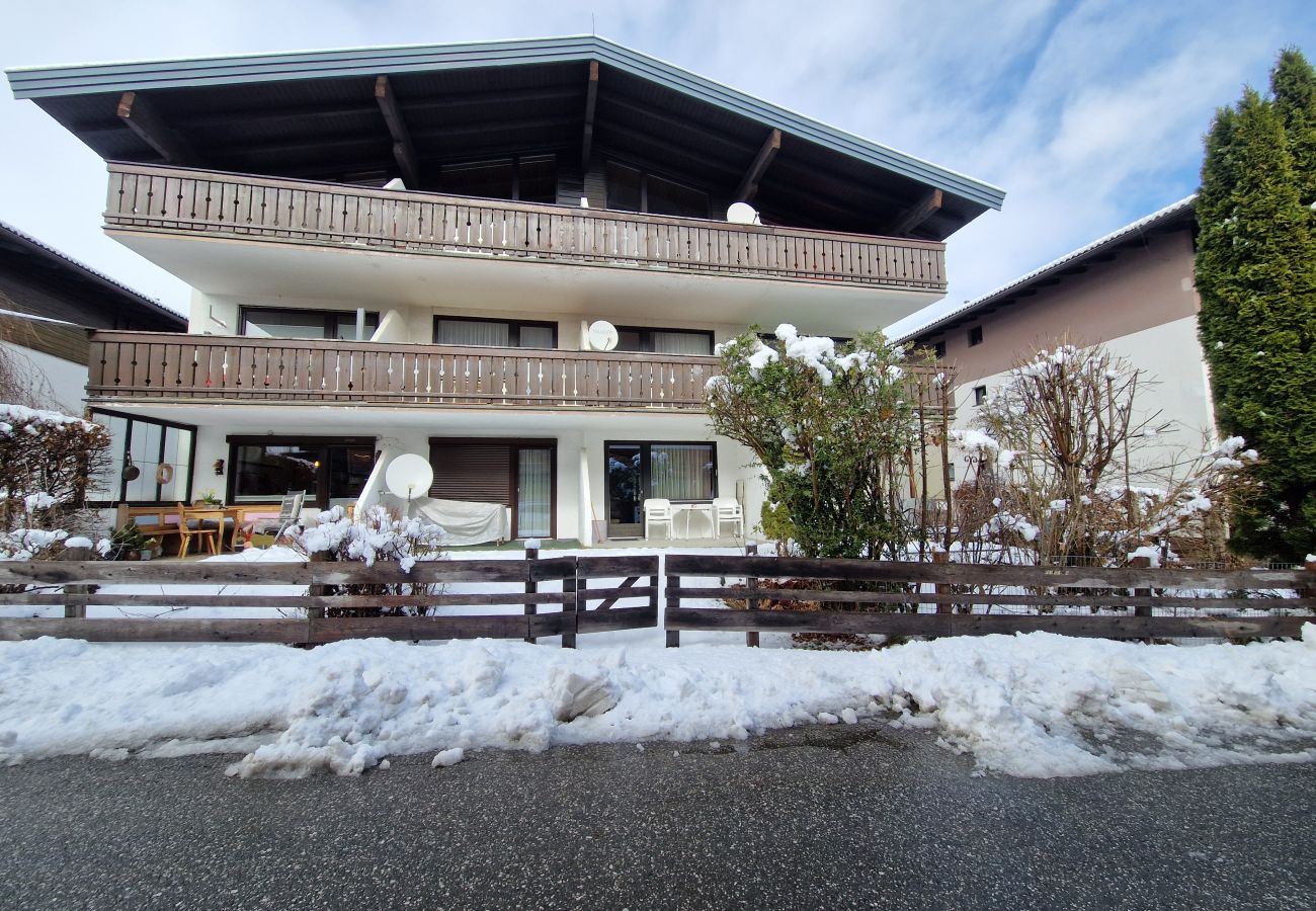 Ferienwohnung in Maishofen - Apartment Metzger mit Terrasse in Maishofen