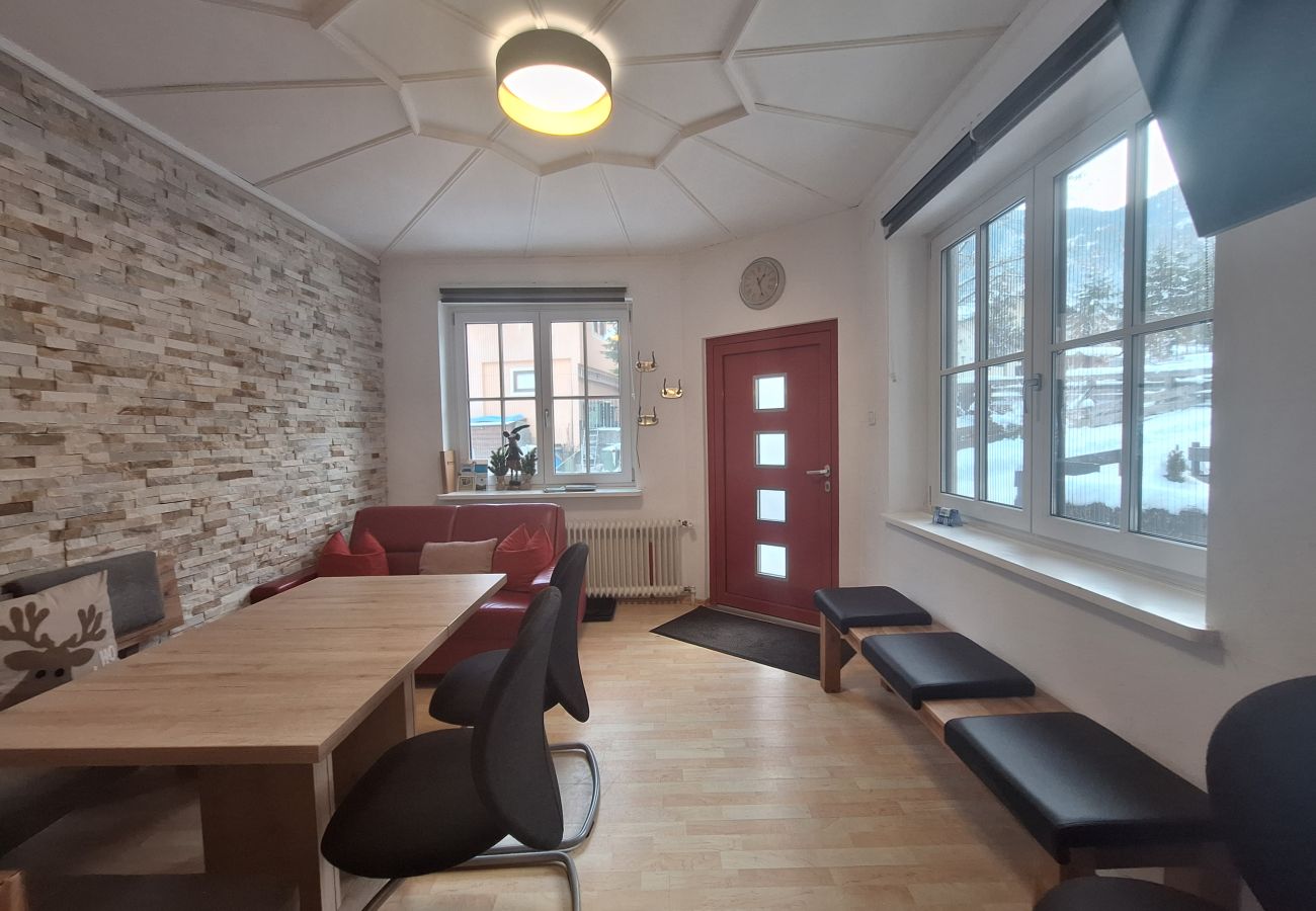 Ferienwohnung in Zell am See - Apartment Peacock, nahe Zentrum, am Skiweg