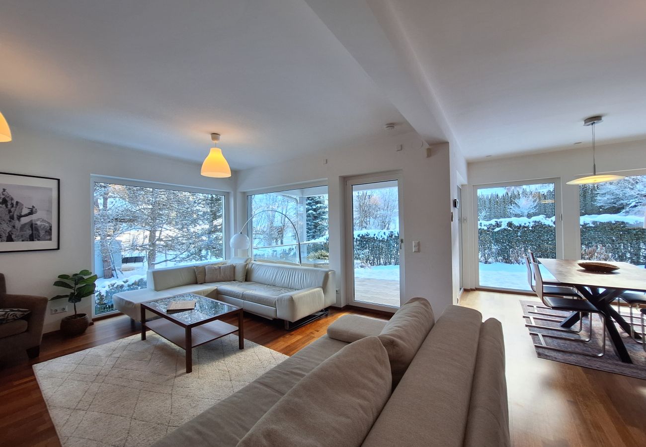 Ferienhaus in Kaprun - Falcon Lodge Kaprun nähe Gletscher und Zentrum