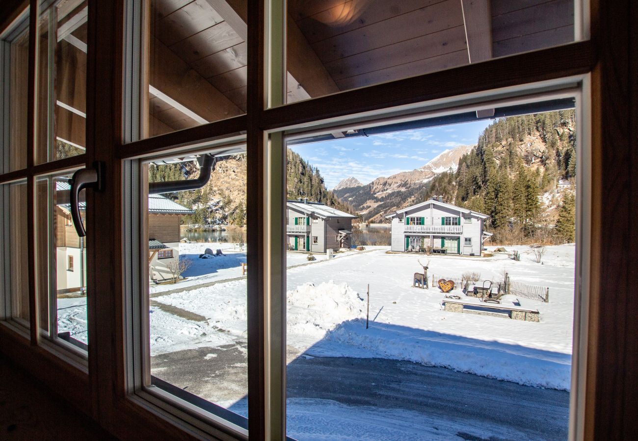 Chalet in Uttendorf - Lodge kleiner Bär 191 im Tauerndorf Enzingerboden