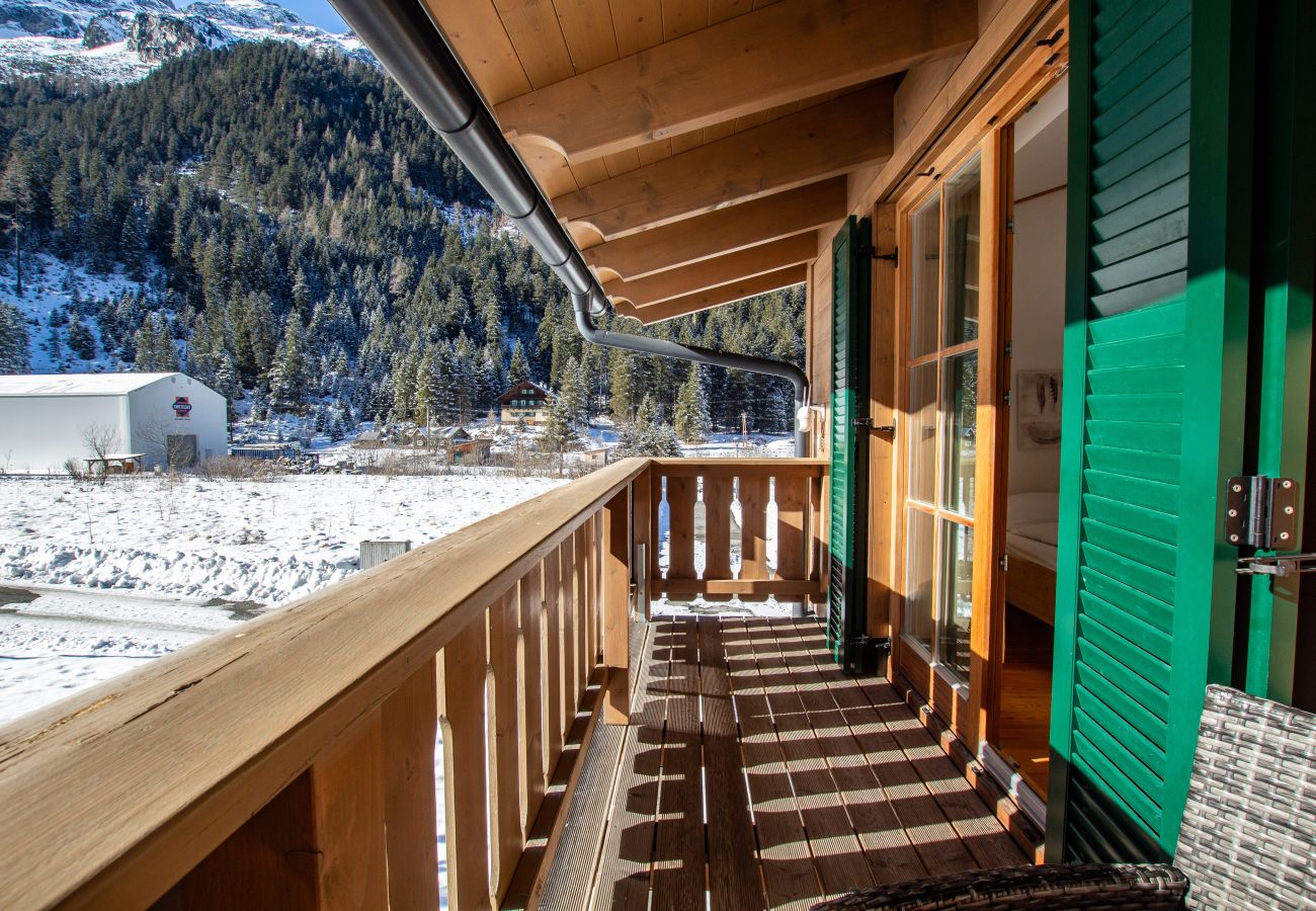 Chalet in Uttendorf - Lodge kleiner Bär 191 im Tauerndorf Enzingerboden