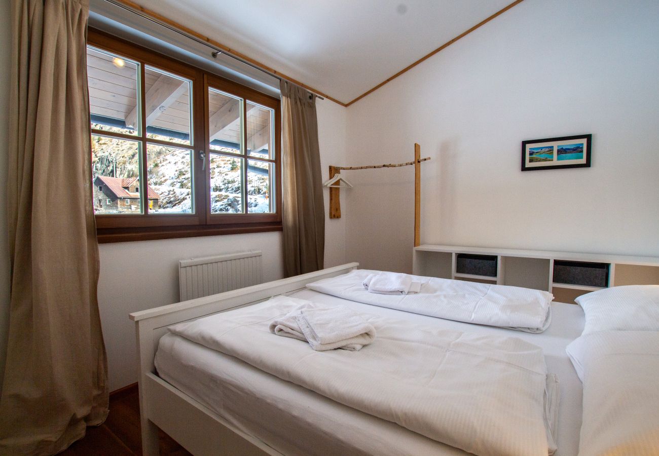 Chalet in Uttendorf - Lodge Enzian 194 im Tauerndorf Enzingerboden