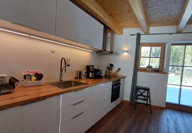 freistehendes Haus in Uttendorf - Lodge Seeblick 161 im Tauerndorf Enzingerboden