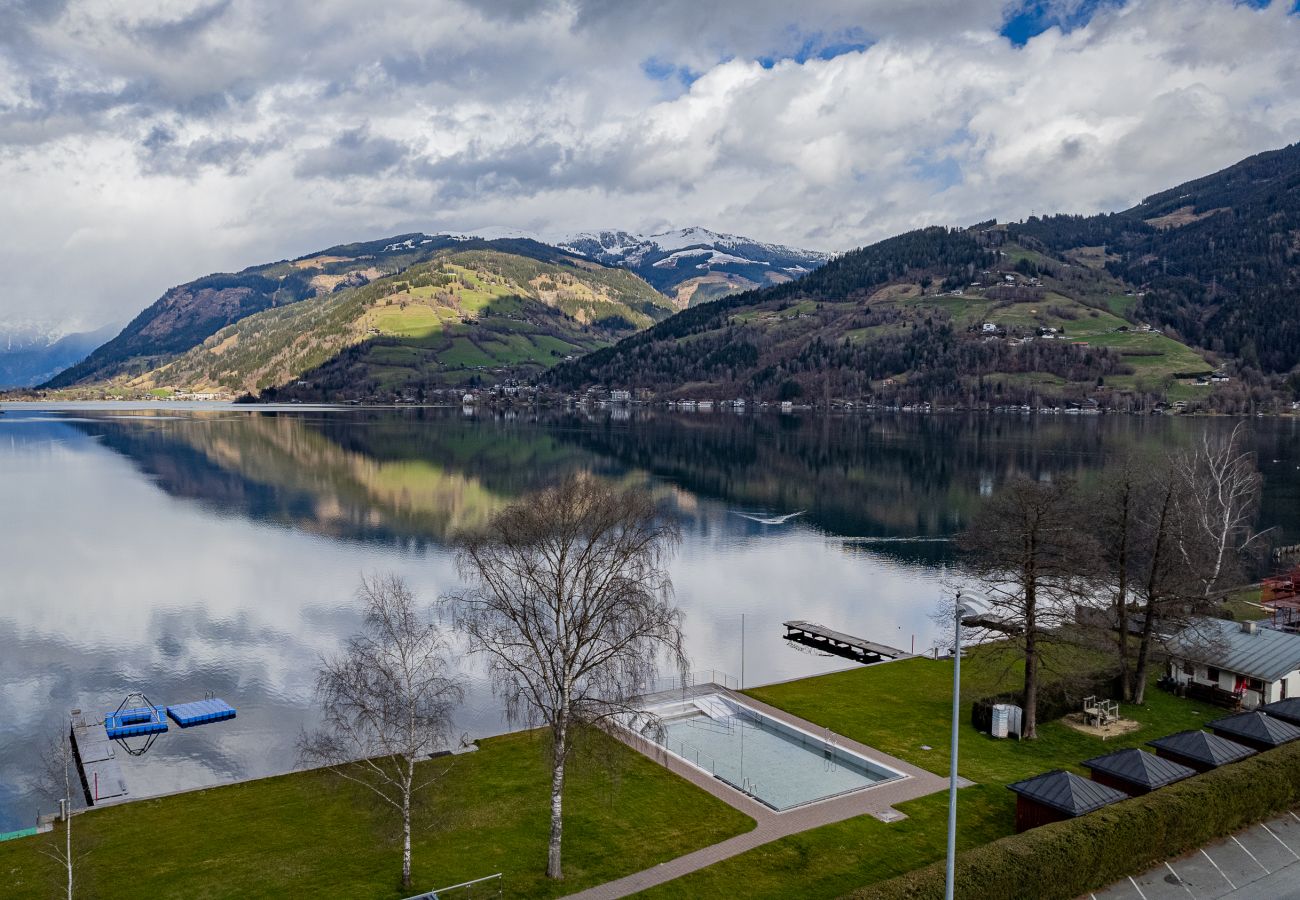 Ferienwohnung in Zell am See - Panorama App 2B am See, für 2-3, free WIFI