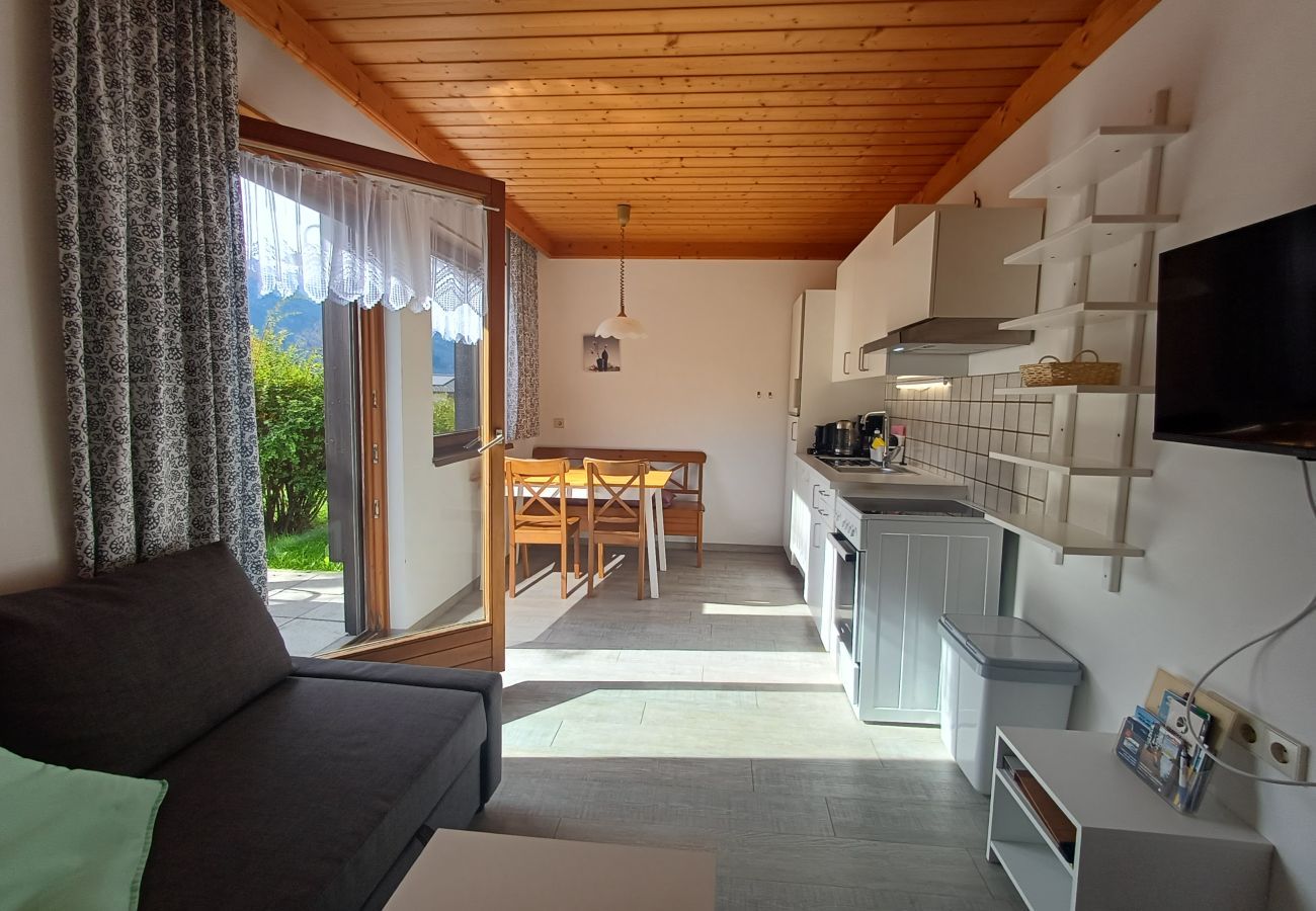 Ferienwohnung in Uttendorf - Profelt Apartment B, für 4,zentrale Lage, große Te