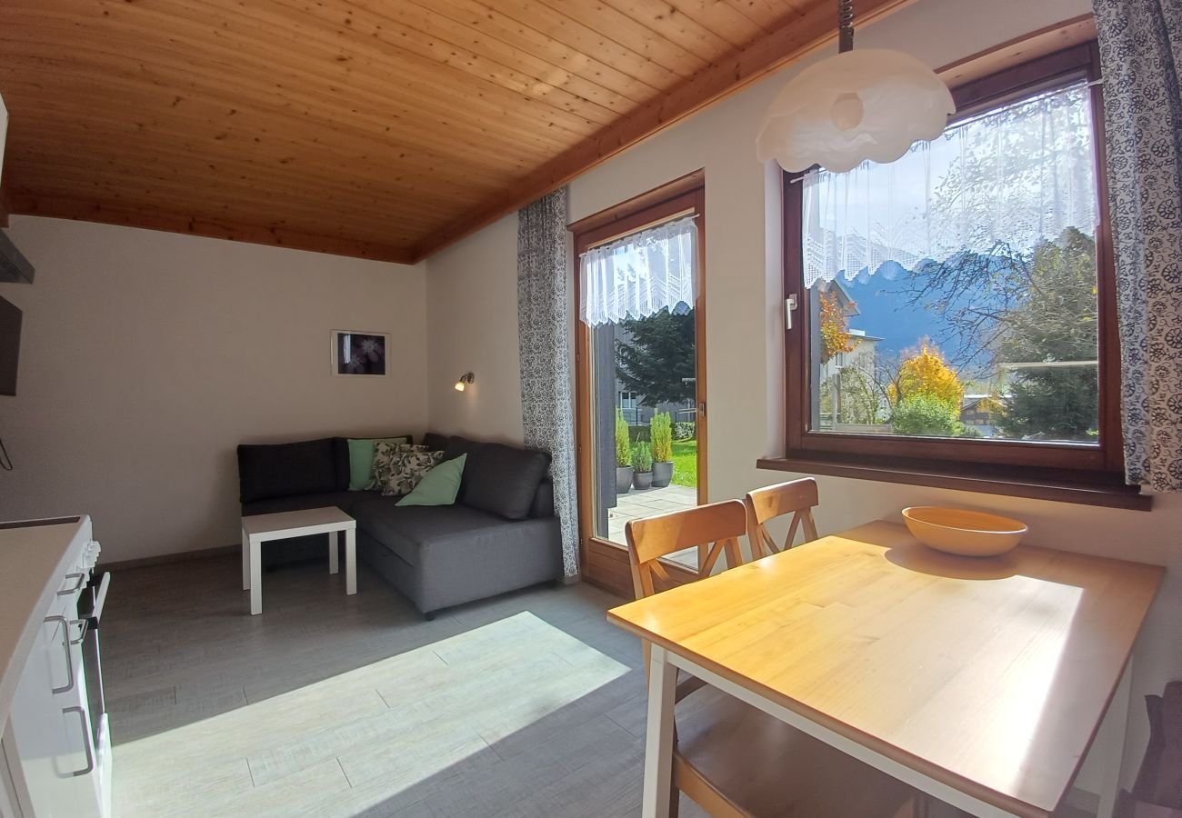 Ferienwohnung in Uttendorf - Profelt Apartment B, für 4,zentrale Lage, große Te