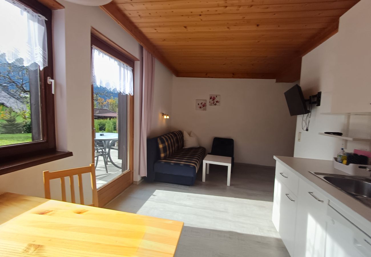 Ferienwohnung in Uttendorf - Profelt Apartment C, für 2,zentrale Lage, große Te