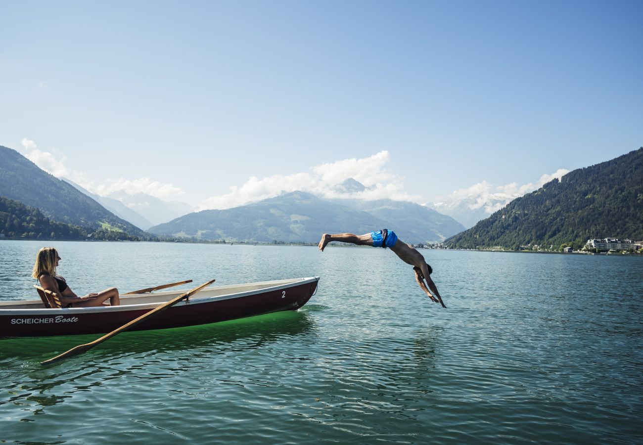 Ferienwohnung in Zell am See - Waterfront Apartment 1