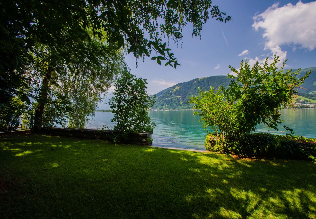 Ferienwohnung in Zell am See - Waterfront Apartment 1