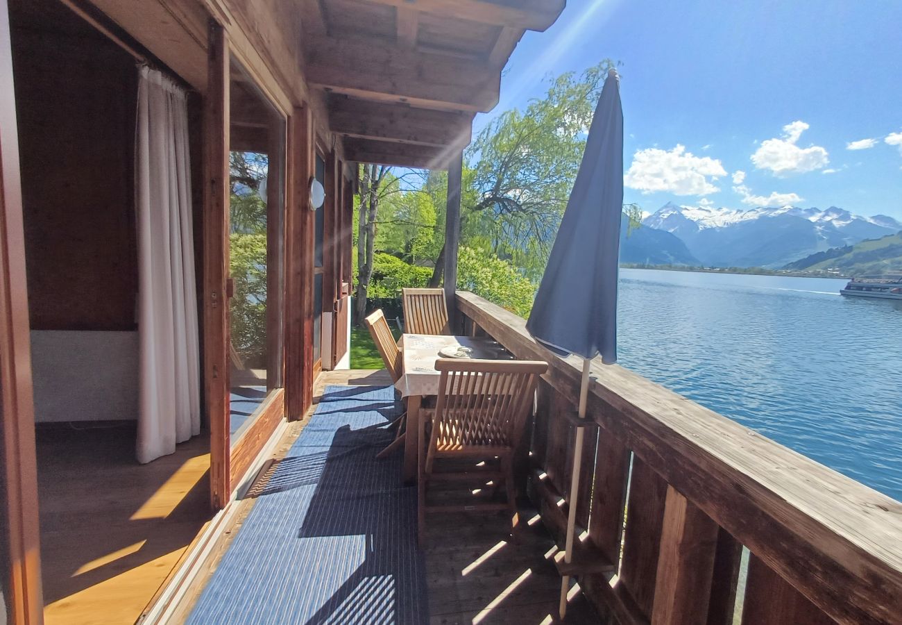 Ferienwohnung in Zell am See - Waterfront Apartment 1