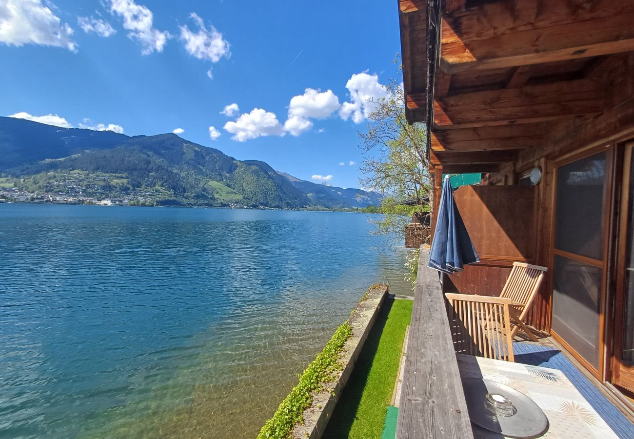 Ferienwohnung in Zell am See - Waterfront Apartment 1