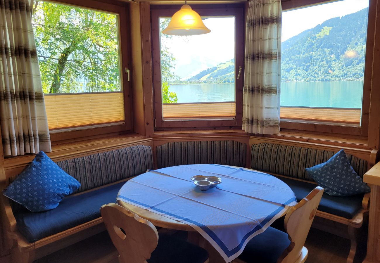 Ferienwohnung in Zell am See - Waterfront Apartment 1