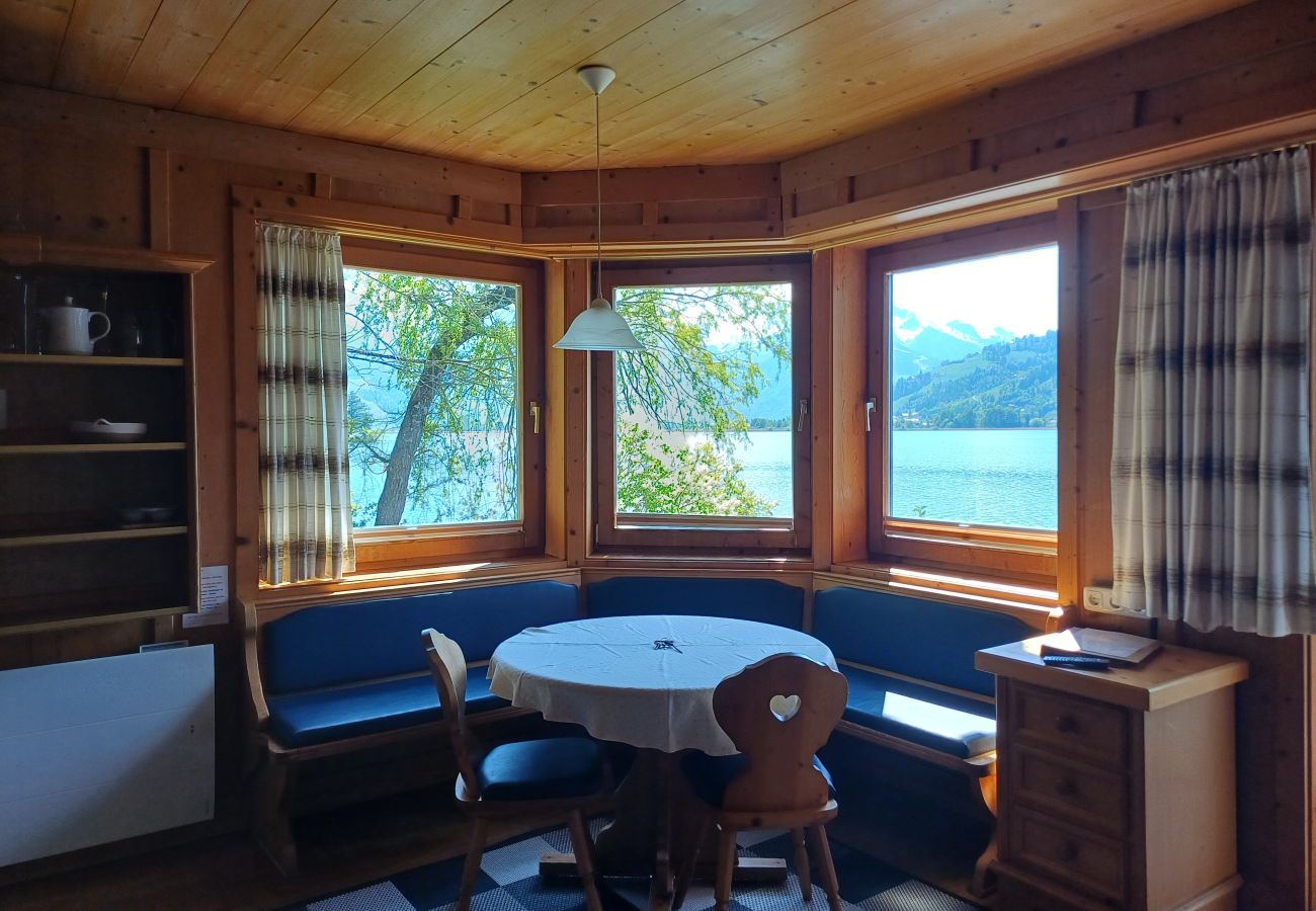 Ferienwohnung in Zell am See - Waterfront Apartment 1