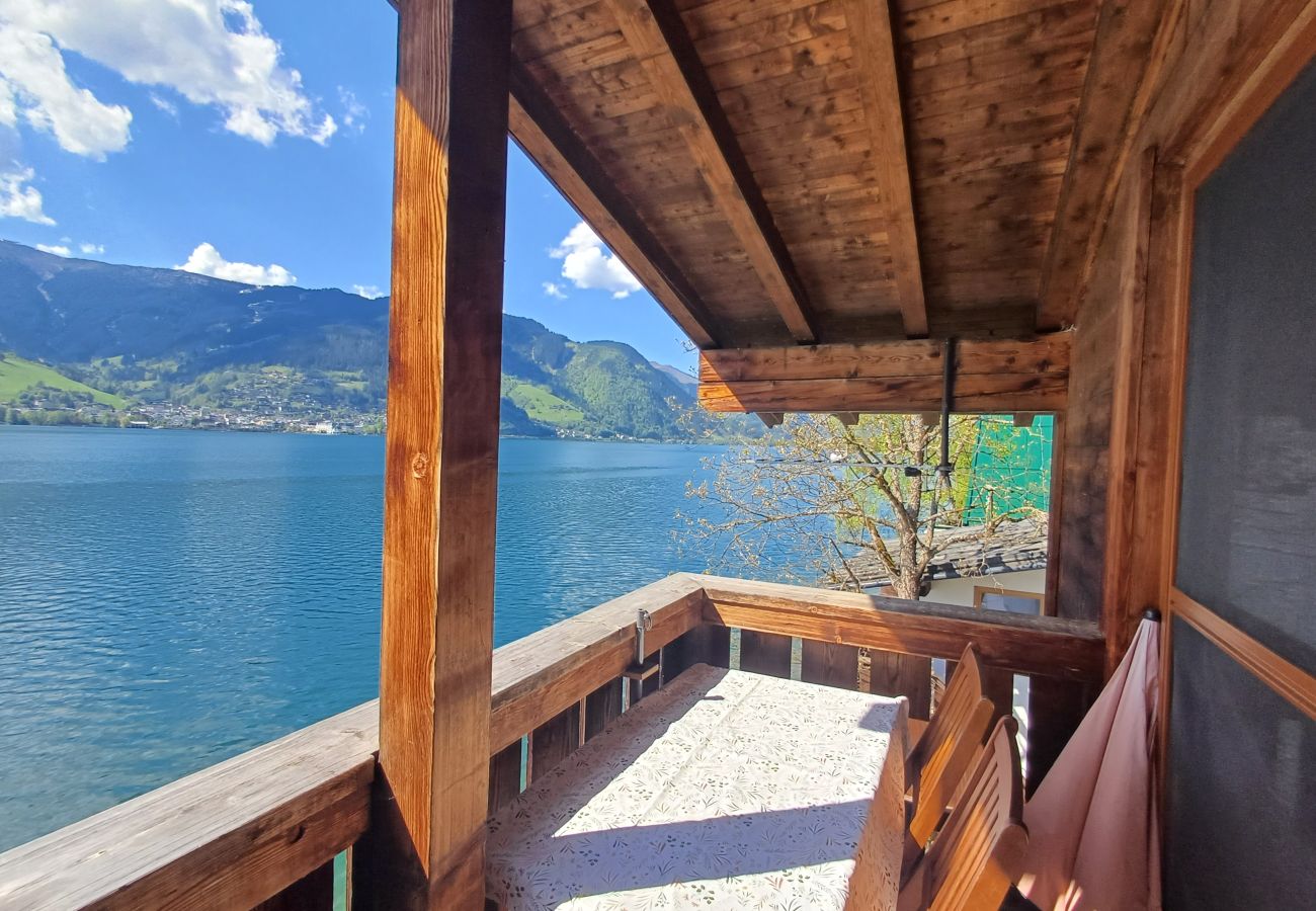 Studio in Zell am See - Waterfront Apartment 2