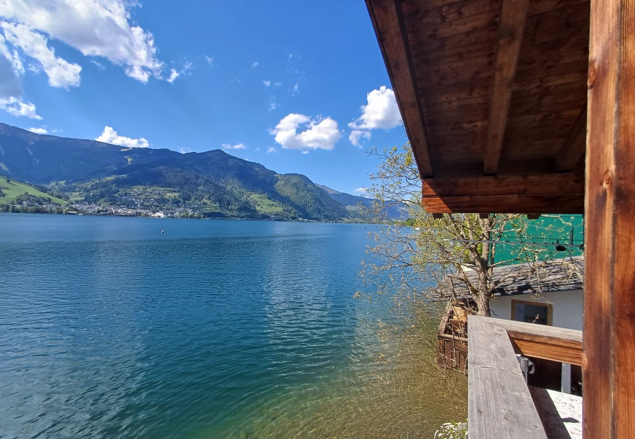 Studio in Zell am See - Waterfront Apartment 2