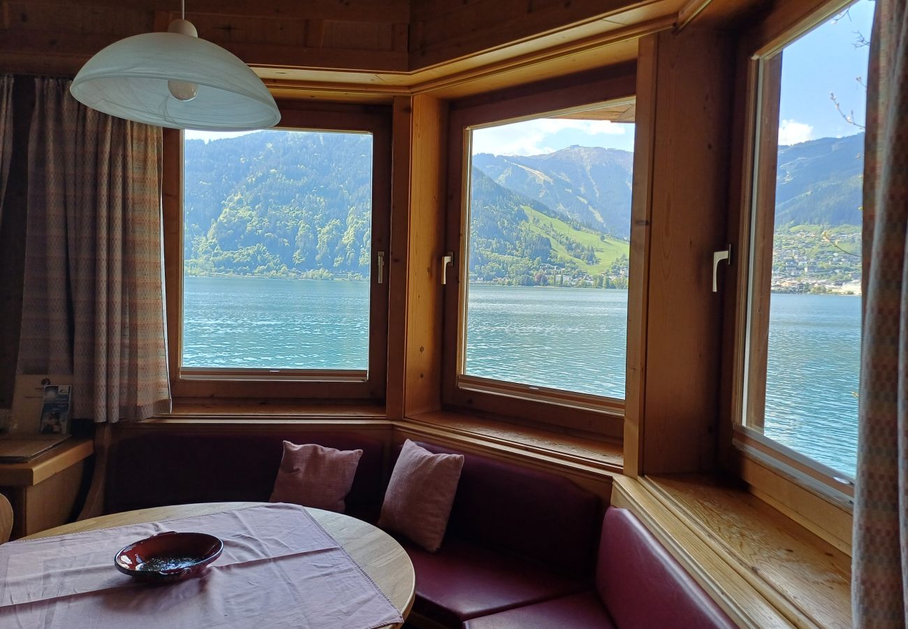 Studio in Zell am See - Waterfront Apartment 2