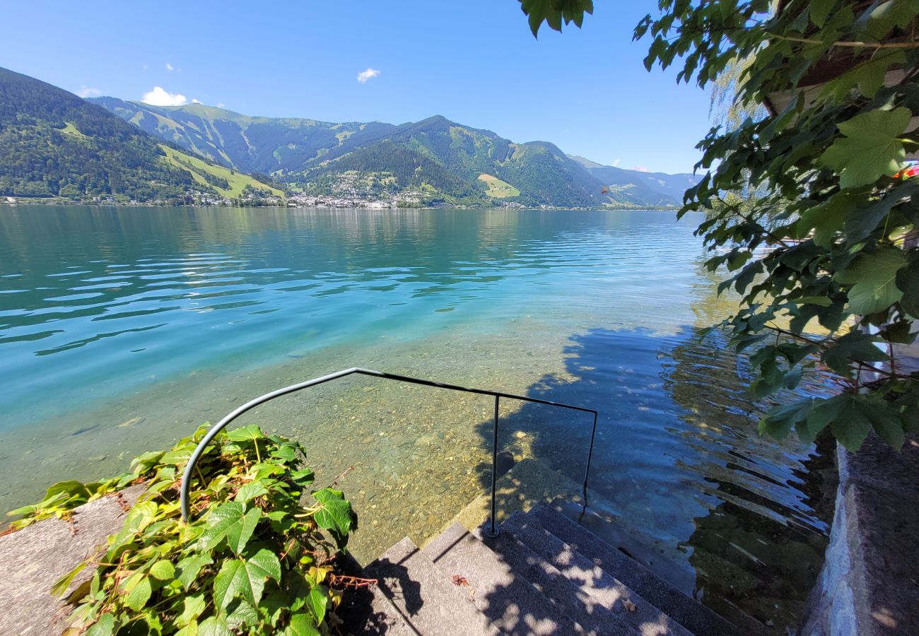 Studio in Zell am See - Waterfront Apartment 2