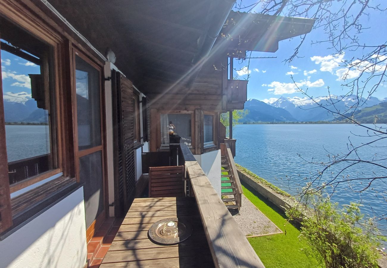 Ferienwohnung in Zell am See - Waterfront Apartment 4
