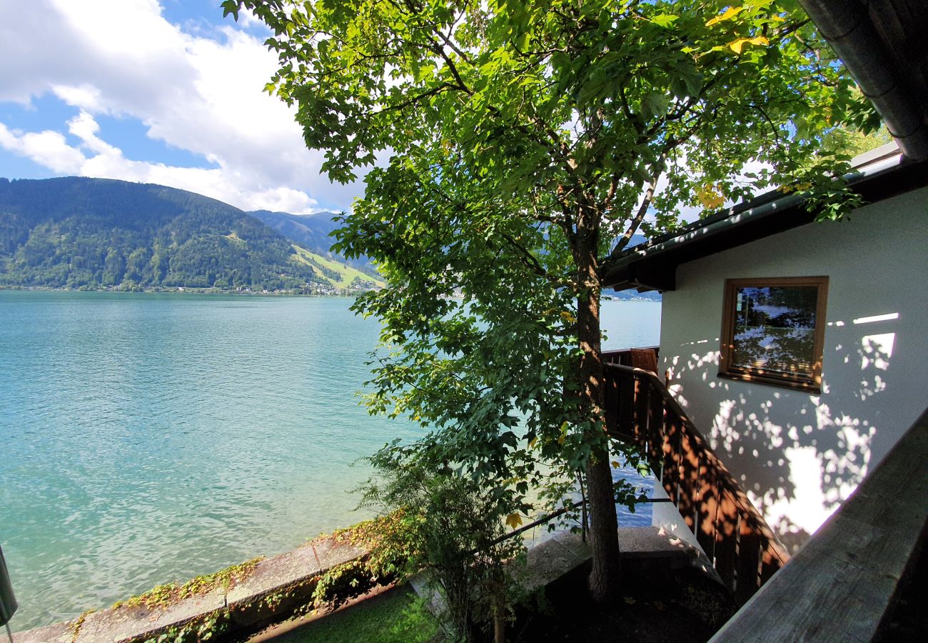 Ferienwohnung in Zell am See - Waterfront Apartment 4
