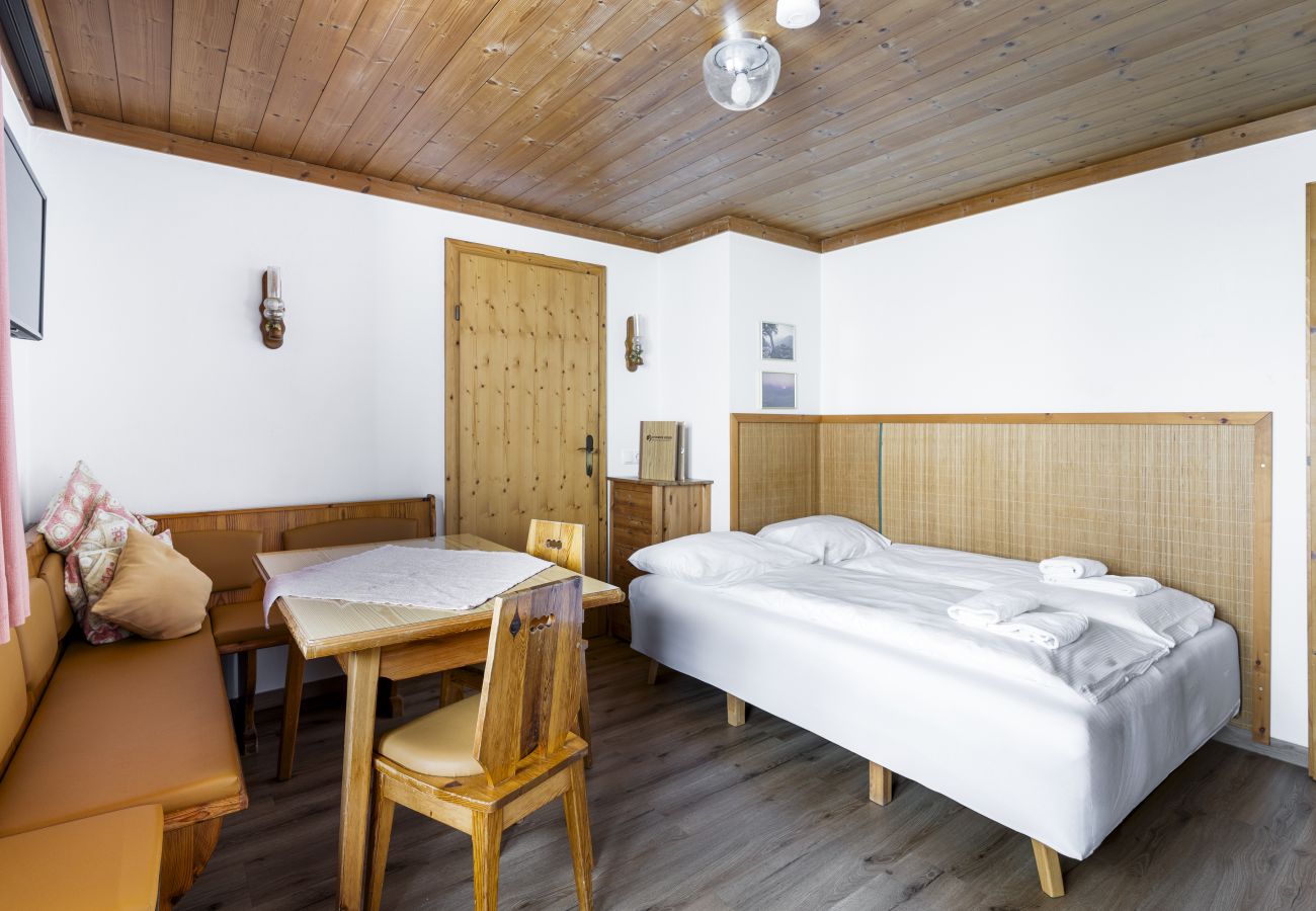 Ferienwohnung in Zell am See - Waterfront Apartment 4