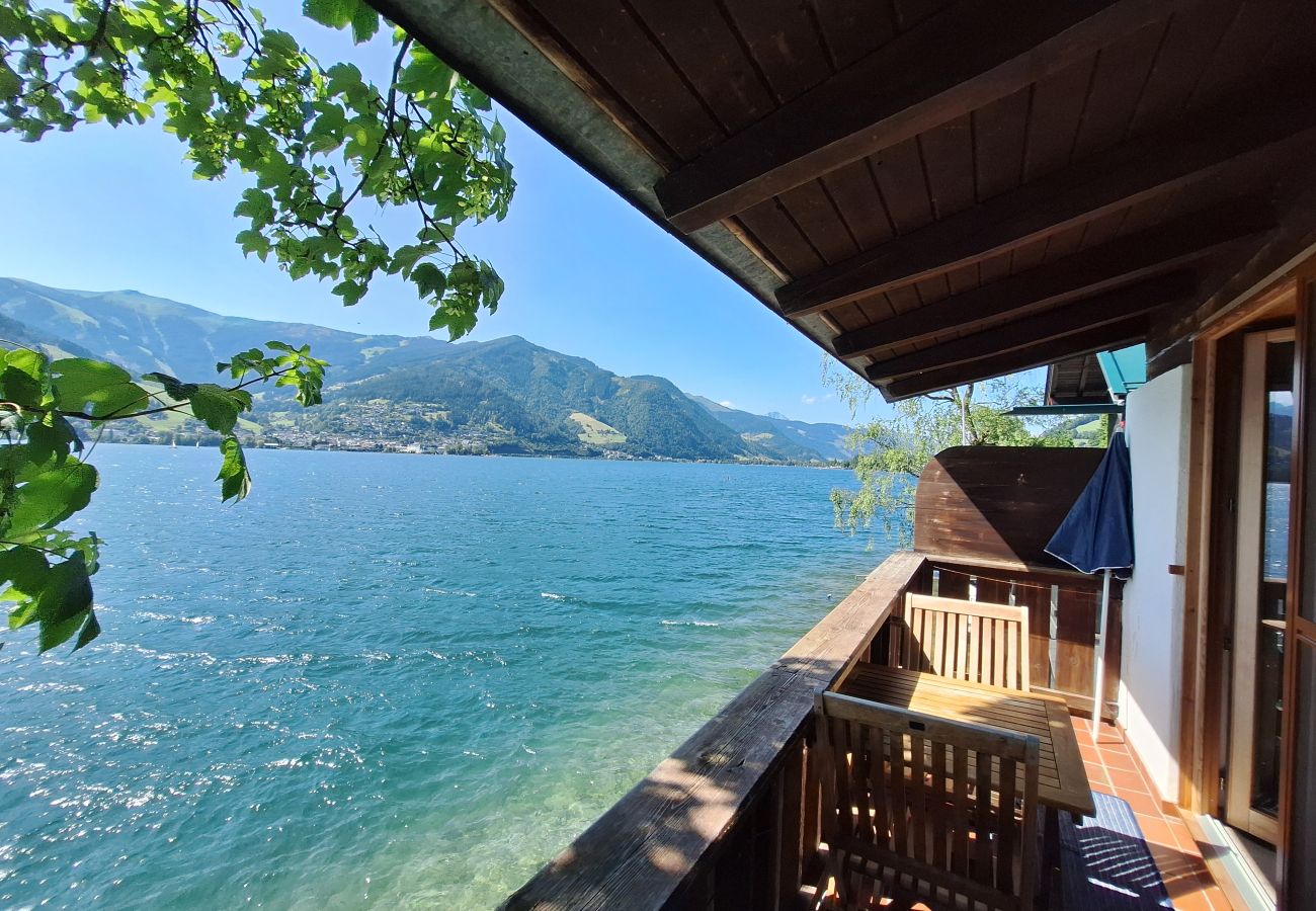 Ferienwohnung in Zell am See - Waterfront Apartment 4