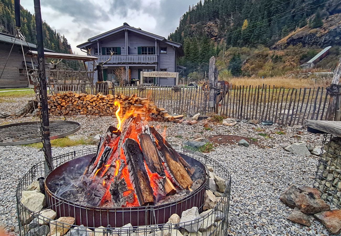 Chalet in Uttendorf - Lodge Wildrose 162 Tauerndorf Enzingerboden