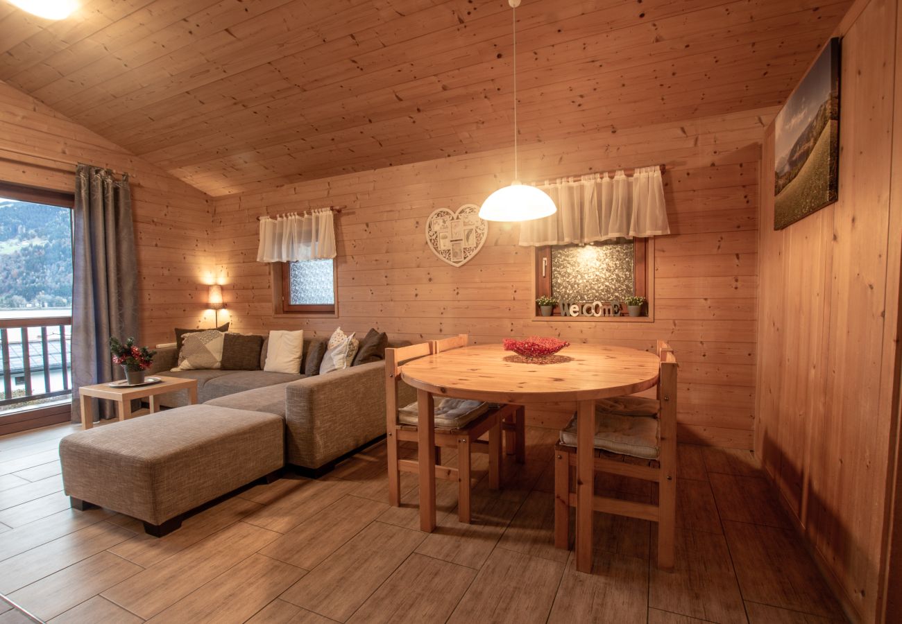 Ferienwohnung in Zell am See - Lake and Mountain View