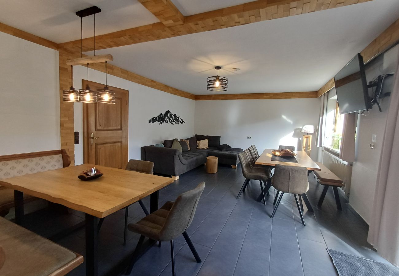 Ferienhaus in Zell am See - Hochtenn Lodge in Zell am See